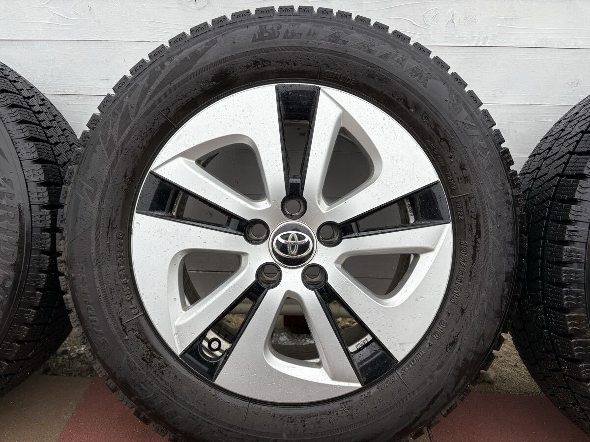 Toyota Prius Bridgestone 195/65R15 BLIZZAK VRX2