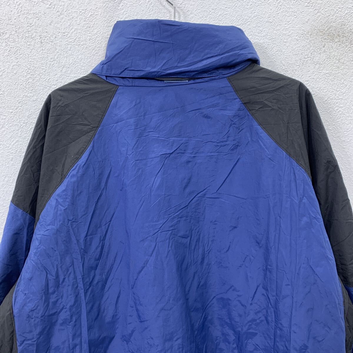 Columbia マウンテンパーカー 2XL ブルー×ブラック コロンビア ジップアップ アウトドア ボリュームネック フードイン 冬物 a711-6044_画像7