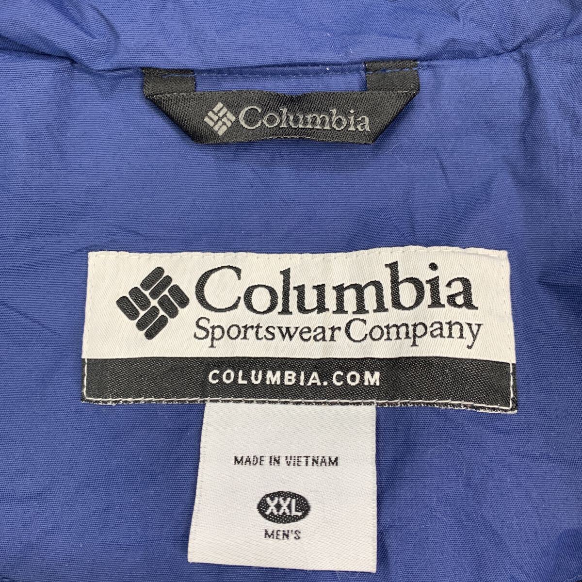 Columbia マウンテンパーカー 2XL ブルー×ブラック コロンビア ジップアップ アウトドア ボリュームネック フードイン 冬物 a711-6044_画像9