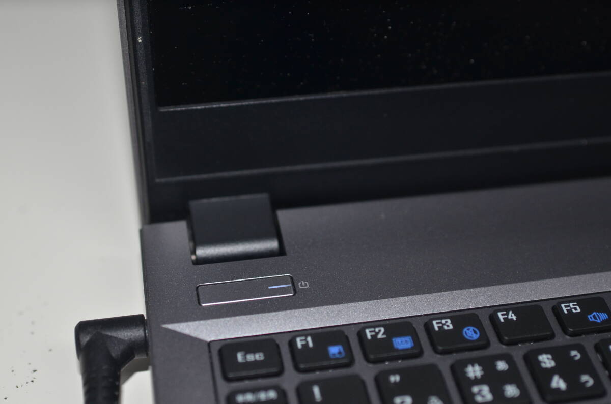 【ジャンク品】ノートPC FRONTIER 第八世代core i5 ノートパソコン ジャンク扱 15.6インチ_画像2