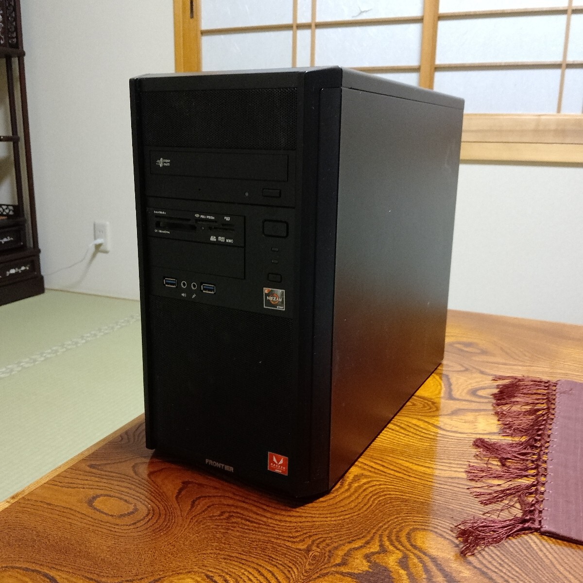 Frontier настольный PC ryzen3 2200G 8GBRAM (SSD удален ) Frontier настольный PC ryzen3 2200G 8GBRAM (SSD удален )