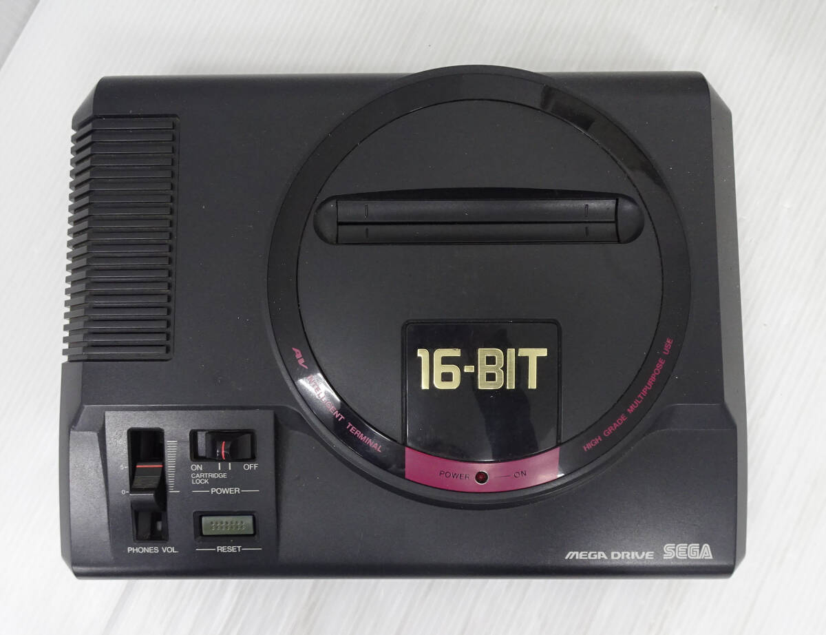 SEGA セガ メガドライブ MD 本体 ジャンク品_画像3