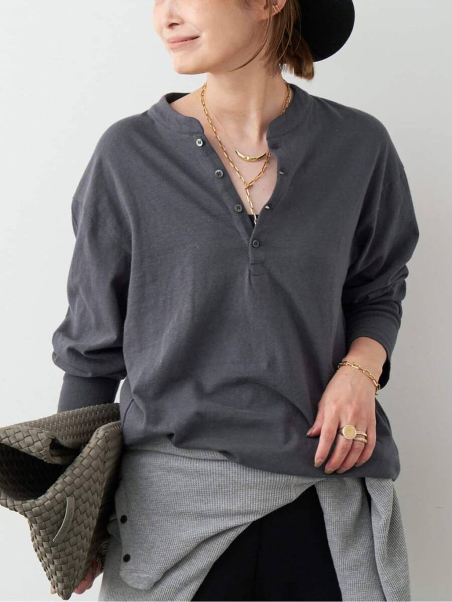 超激安、２０２５　ドゥズウエムクラス　「AMERICANA/アメリカーナ」LONGSLEEVE Tシャツ_画像1