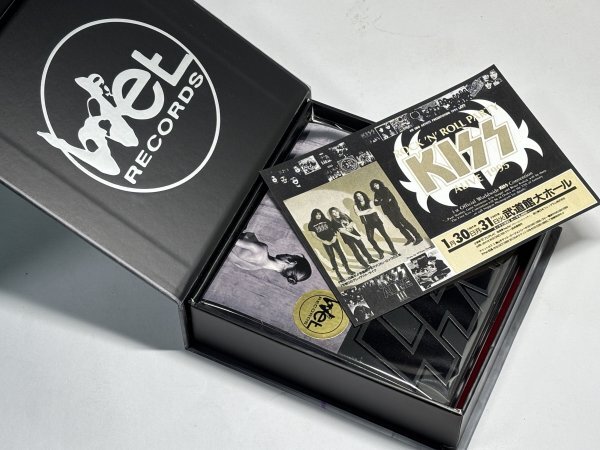 Kiss - Chaing Shadows 10CD BOX_画像4
