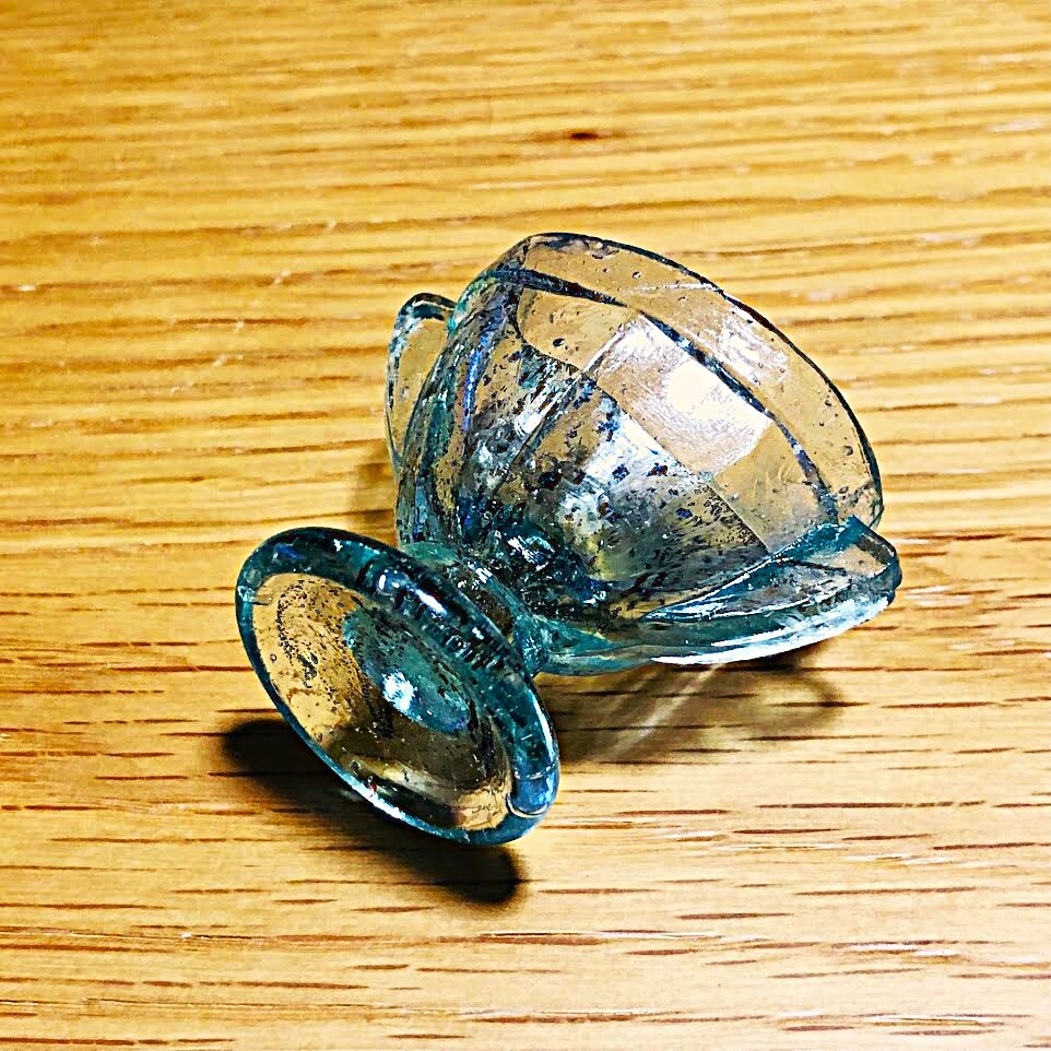 ペロペロ デカペロ 優勝カップ アクア色 舐め菓子瓶トロフィー 大ペロ ミニチュア 和ガラス 戦前 玩具 検索:金平糖 ニッキ水 おはじき 玩具_画像3