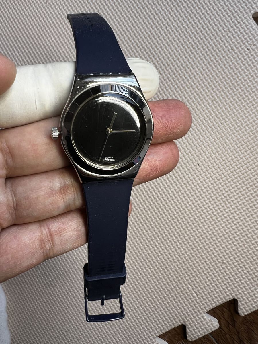 Swatch 腕時計 swatch ブラック文字盤_画像1