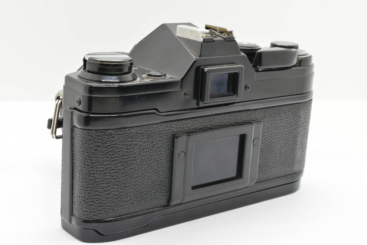 Canon Canon AE-1 Black 35mm Film Camera пленочный фотоаппарат FD 50mm f/1.4 S.S.C Prime Lens ручной диапазон фокусировки линзы TN71919T