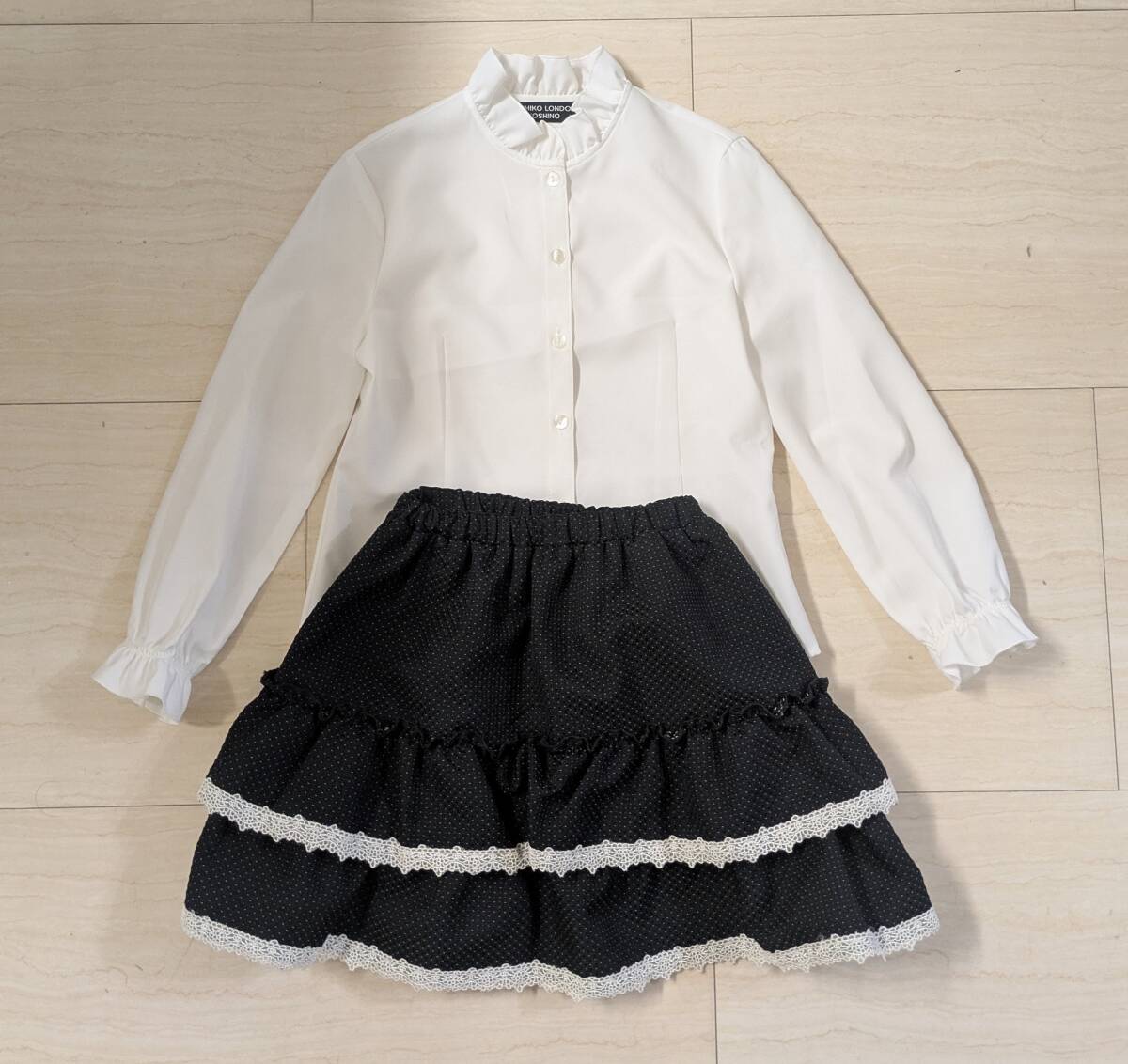 着用少　ミチコロンドンコシノ　フォーマルスーツセット　サイズ130_画像5