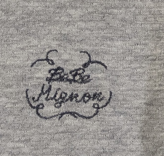 着用少　BeBe　ベベ　カーディガン　サイズ110_画像2