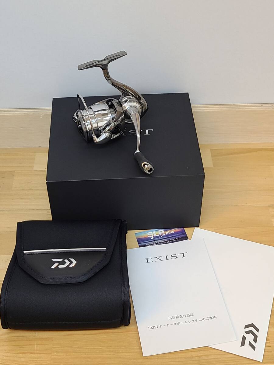 191-M67) б/у товар DAIWA Daiwa 22 Exist SF2000SS-P вращающийся катушка перевозка с коробкой 