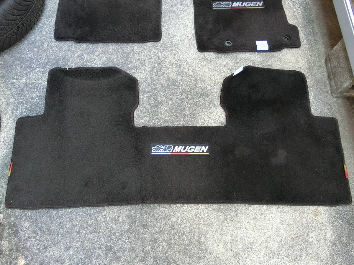 ★☆ホンダ　無限フロアマット ストリーム　RN6/7/8用☆★_画像6