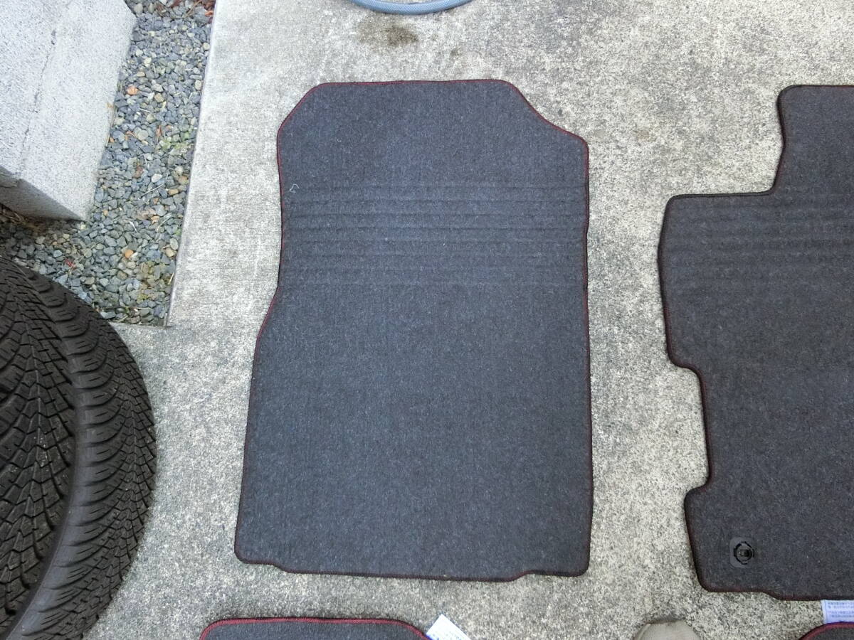 ★☆ホンダ　無限フロアマット ストリーム　RN6/7/8用☆★_画像10
