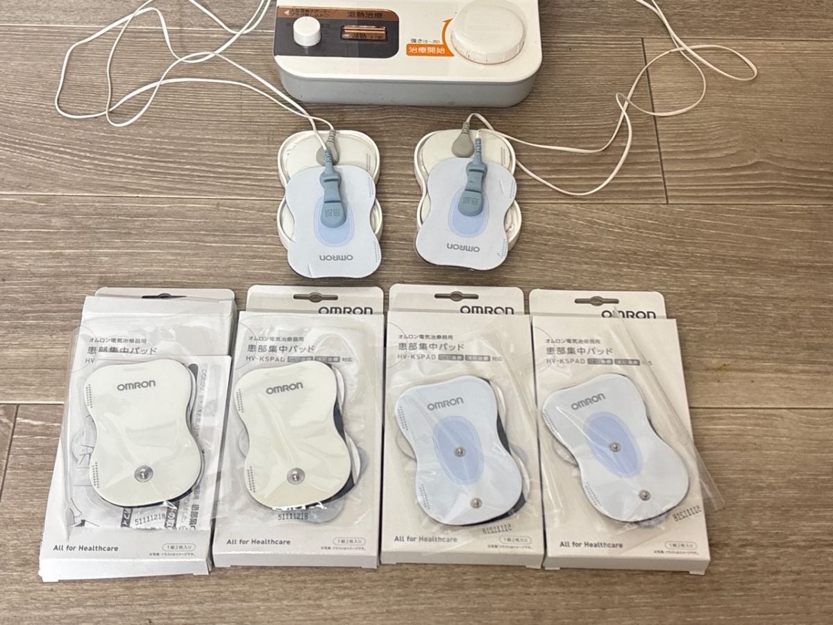 11/055[ царапина * загрязнения есть ] Omron электрический терапевтическое устройство HV-F9520 электризация только проверка деятельность количество итого Caro li скан HJA-404 не использовался товар совместно 2 пункт 