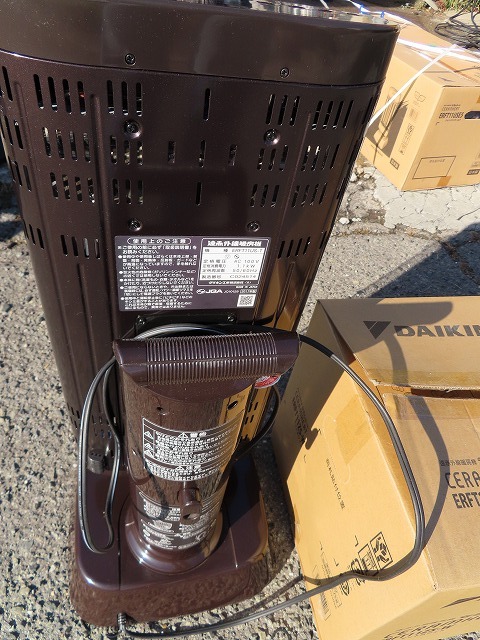 Z☆ダイキン 遠赤外線暖房機　ERFT11US-T　2017年製　電気ヒーター ◎昇温確認済_画像5