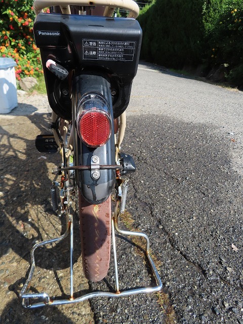 T☆Panasonic BE-ELM032T2　ELM032 20インチ　3段変速ギア　子供載せ　電動自転車　_画像9