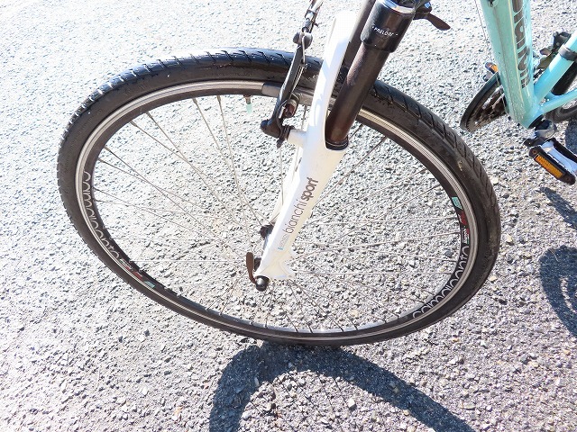 Z☆Bianchi ビアンキ cross camaleonte アルミフレーム 700×32C 3×8 24段変速ギア_画像2