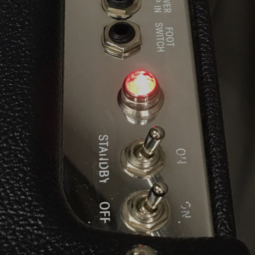 1 иен Fender De Ville PR247 крыло De Ville гитарный усилитель рабочее состояние подтверждено 