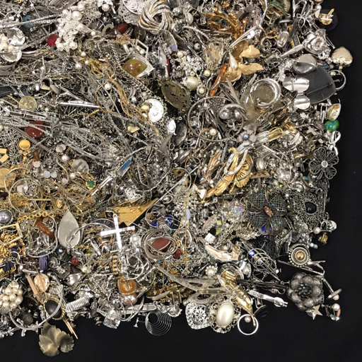 1円 金具 SILVER 純銀 SV925 含 パール シルバーカラー メッキ 他 ブローチ 等 イミテ アクセサリー 総重量約19.4kg_画像10