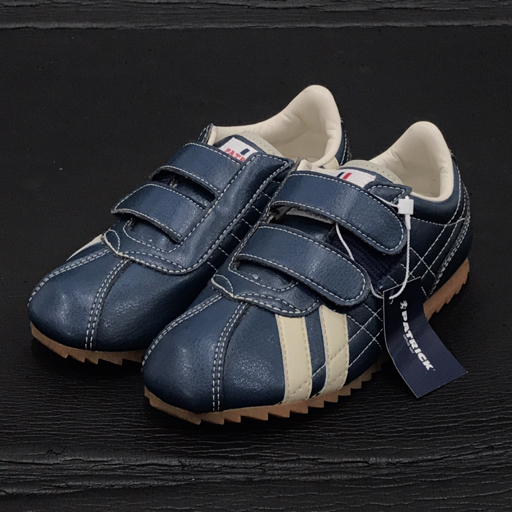 新品同様 パトリック 16cm EN8122 シュリー ベルクロ スニーカー 他 18cm E25006 マラソンブイ2 含 キッズ 計2点_画像2