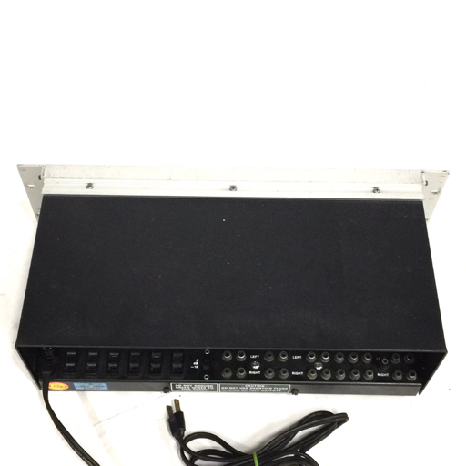 1円 CROWN クラウン IC 150A プリアンプ 通電確認済み 現状品 オーディオ機器_画像4