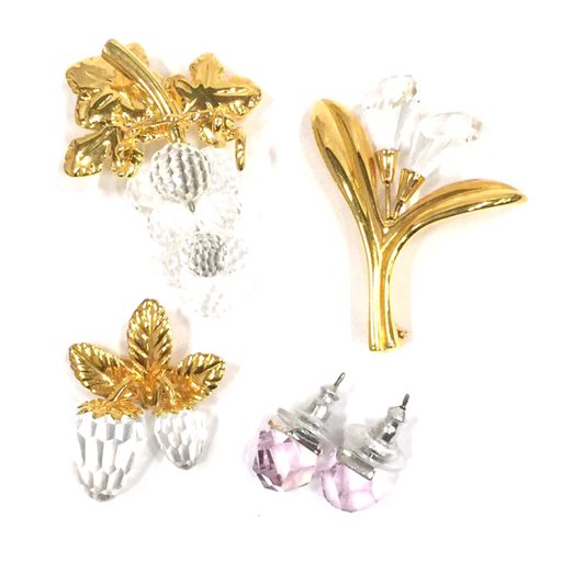  Swarovski Heart орнамент примерно 4.5×4cm. брошь серьги суммировать комплект SWAROVSKI A22362