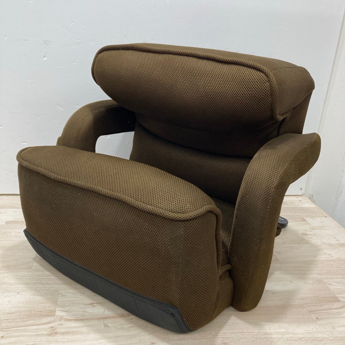 ツカモトエイム マッサージ座椅子 ヒーター付き AIM-127[C10581]_画像7