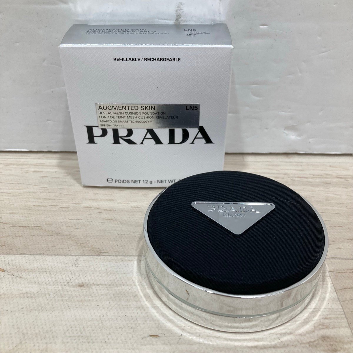  не использовался товар PRADA Prada li vi -ru сетка подушка основа SPF50 PA+++ LN5[D9784]