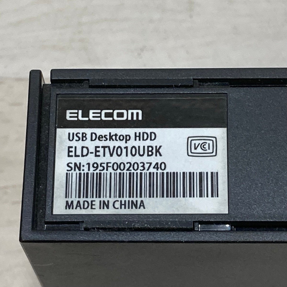  Elecom (ELECOM) USB3.1/USB3.0 соответствует портативный жесткий диск 1TB ELD-ETV010UBK[Z0327]