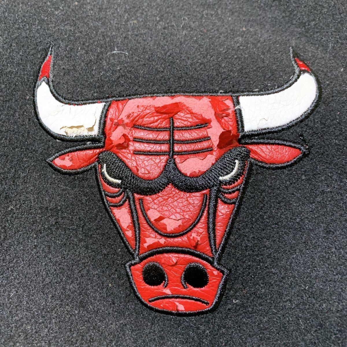 シカゴ ブルズ リバーシブルジャケット 美品(訳あり) XL NBA Chicago Bulls Jeff Hamilton製 ジェフハミルトン ジョーダン Michael Jordan_画像4