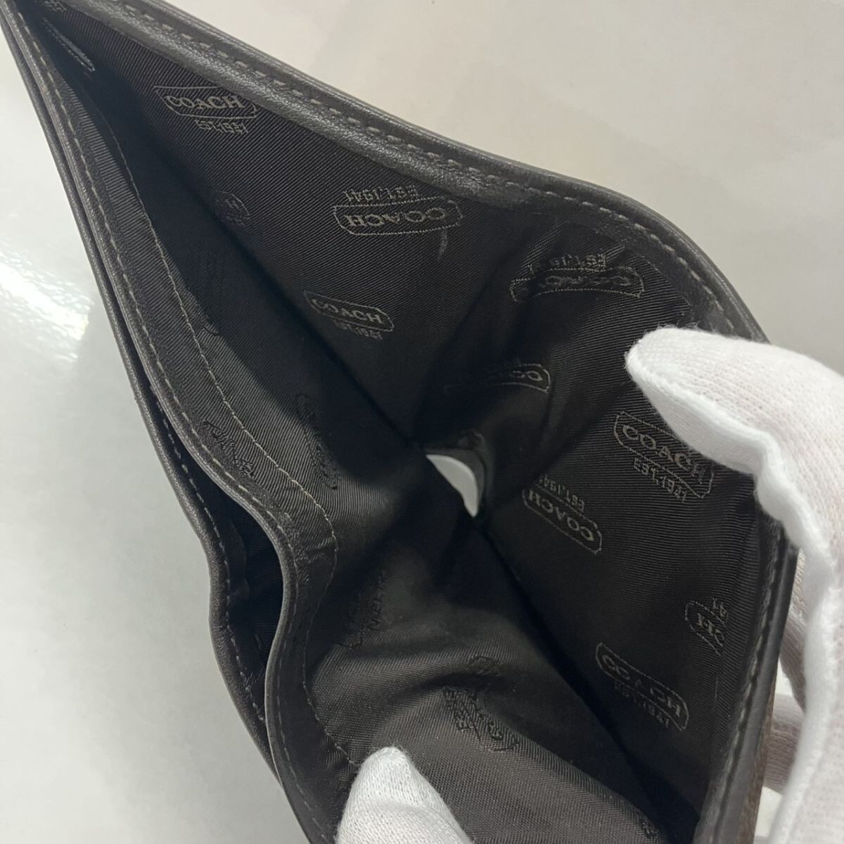 Z016-F7-878◎ COACH コーチ 二つ折り財布 シグネチャー ストライプ レザー ヘリテージ FF_画像4