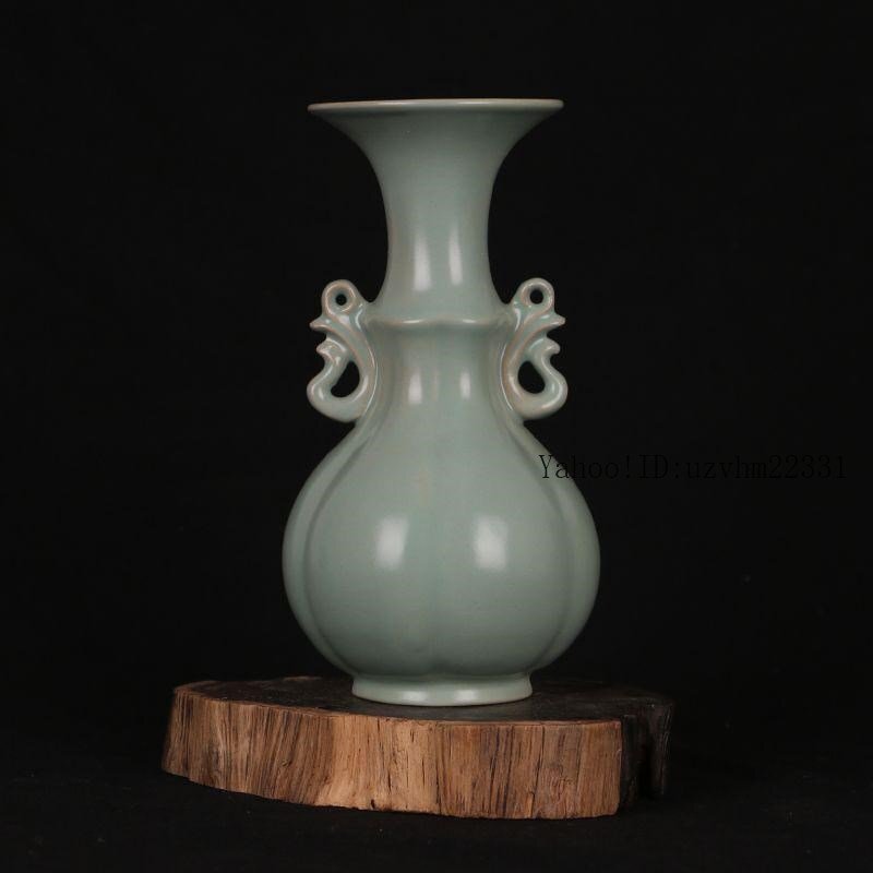 北宋汝窯青釉瓜稜双耳瓶 景徳鎮 陶磁器 装飾品 工芸品 美術品 置物_画像1