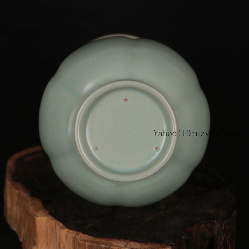 北宋汝窯青釉瓜稜双耳瓶 景徳鎮 陶磁器 装飾品 工芸品 美術品 置物_画像5
