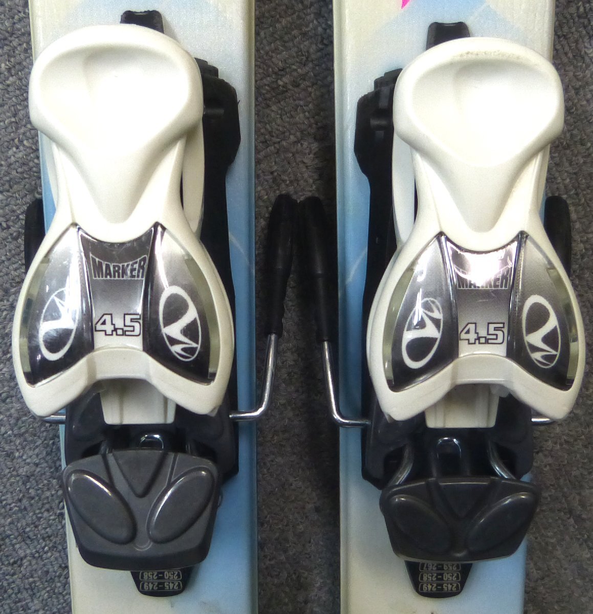 ☆スキー K2 Spire Jr CATCHFREE 136㎝ MARKER ビンディング付き USED品☆_画像6