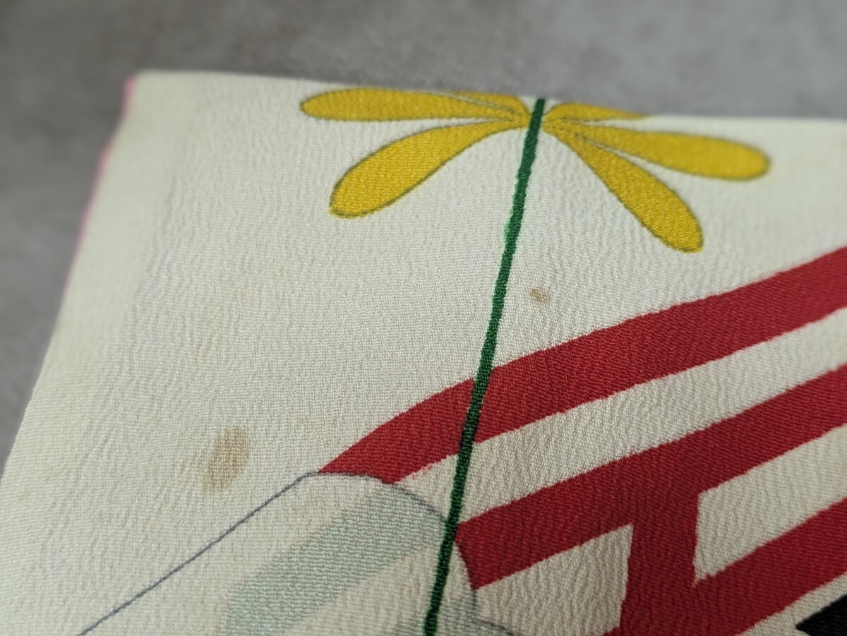 汚れあり！ 女児 着物 4点まとめ売り 和装 和服 和柄 レトロ柄 花柄 鞠 波 松 鶴 アンティーク 肩上げ腰上げ済みあり 子供着物 リメイク_画像9