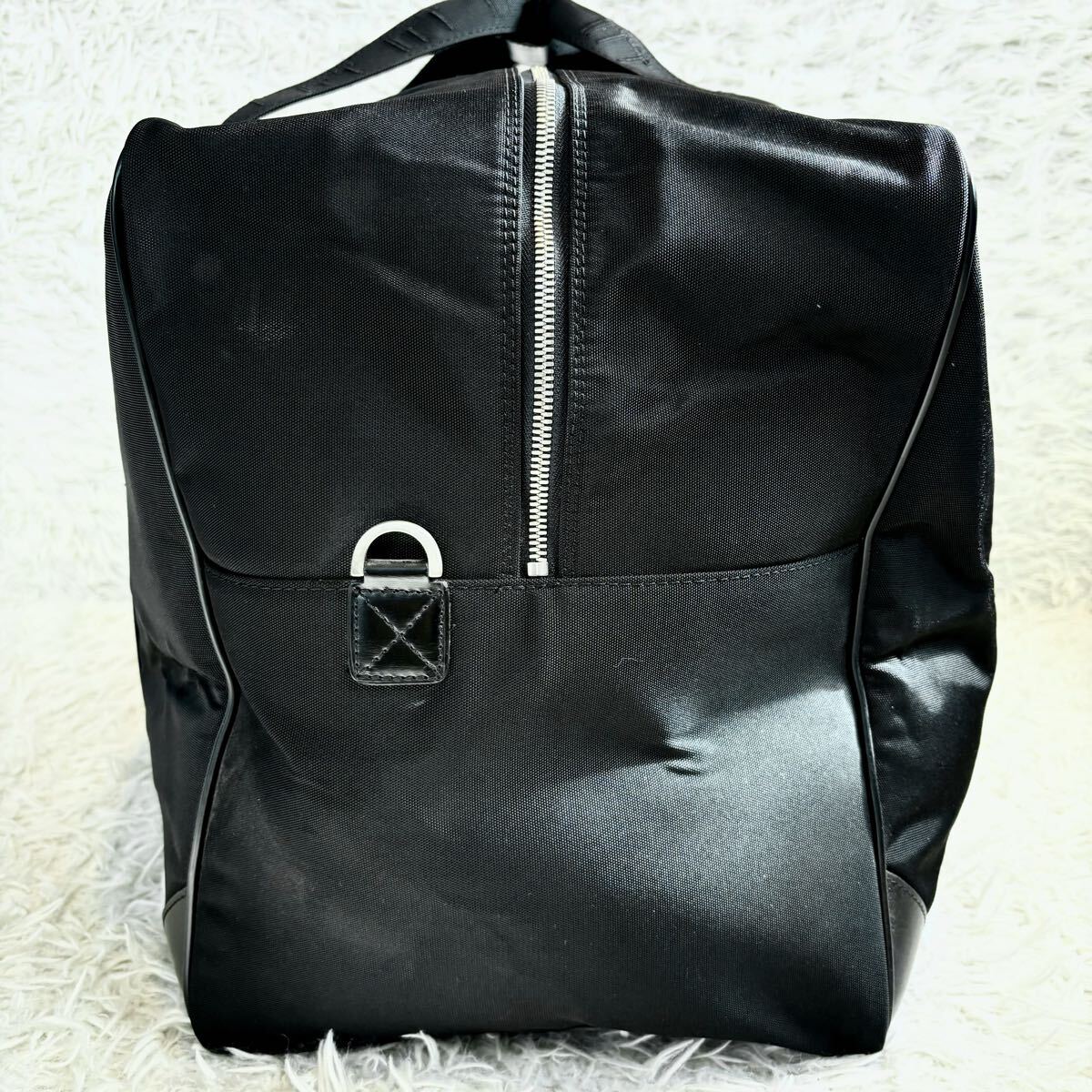 美品●dunhill ダンヒル ボストンバッグ トラベル 2way 黒 ブラック 本革 レザー ナイロン ロゴ柄 ダブルファスナー 大容量 _画像5