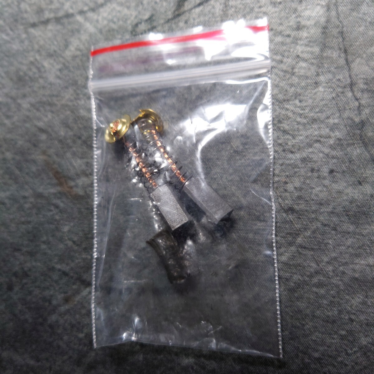  コンパクトツール　カーボンブラシ　未使用美品　G-150N　P-150N　カーボン　1セット　コンパクト_画像1