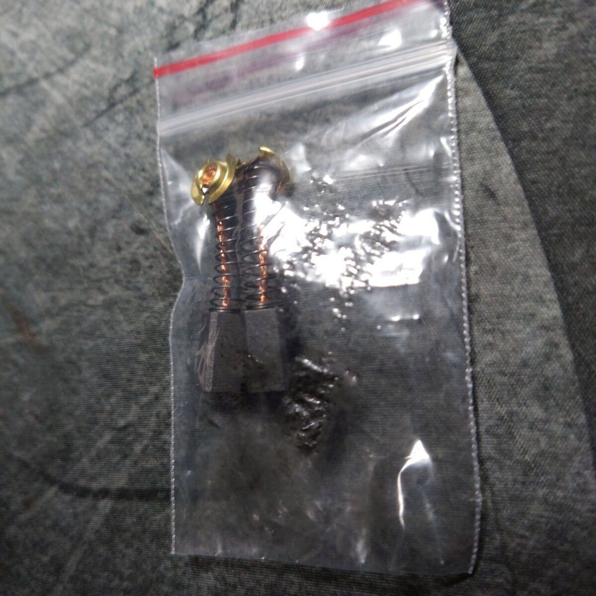  コンパクトツール　カーボンブラシ　未使用美品　G-150N　P-150N　カーボン　1セット　コンパクト_画像2