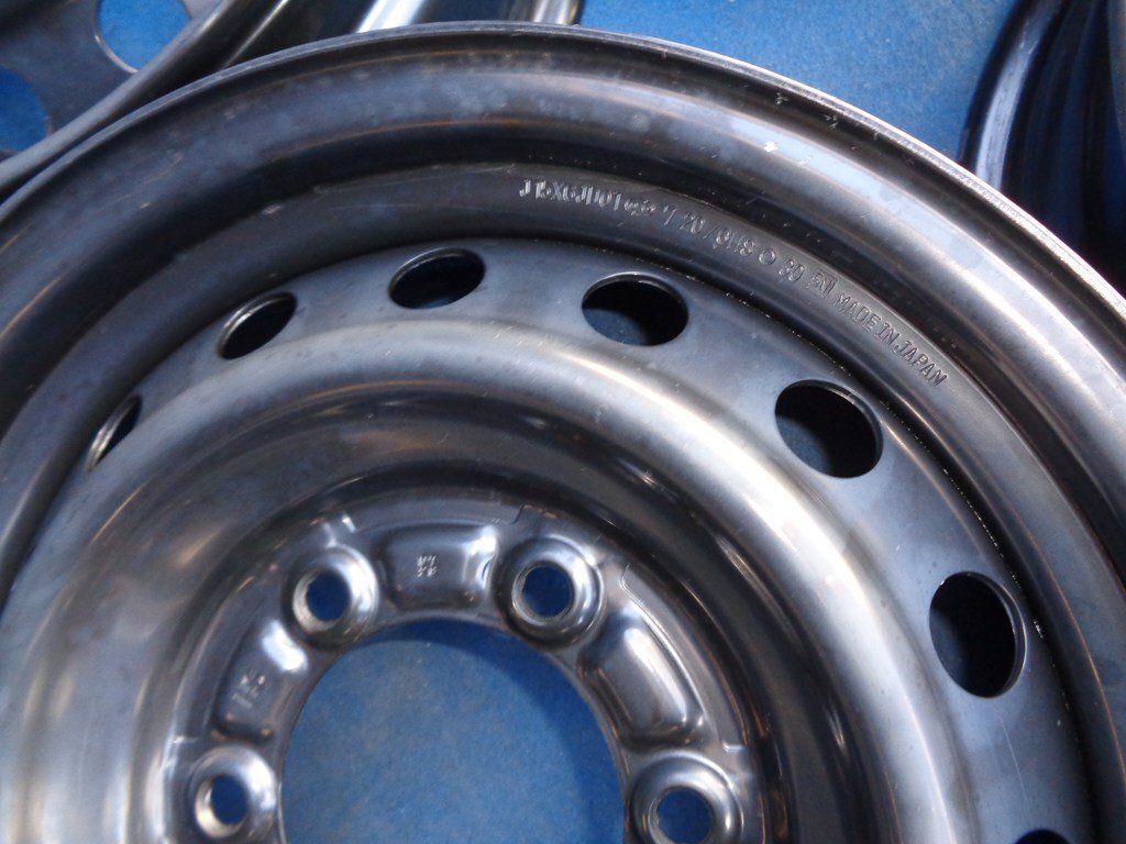 【送料込み】★ トヨタ 純正 ★ 200系 ハイエース ★ 6J/+35 PCD 139.7 ★ 4本セット ★ スチール 鉄チン ★_画像3