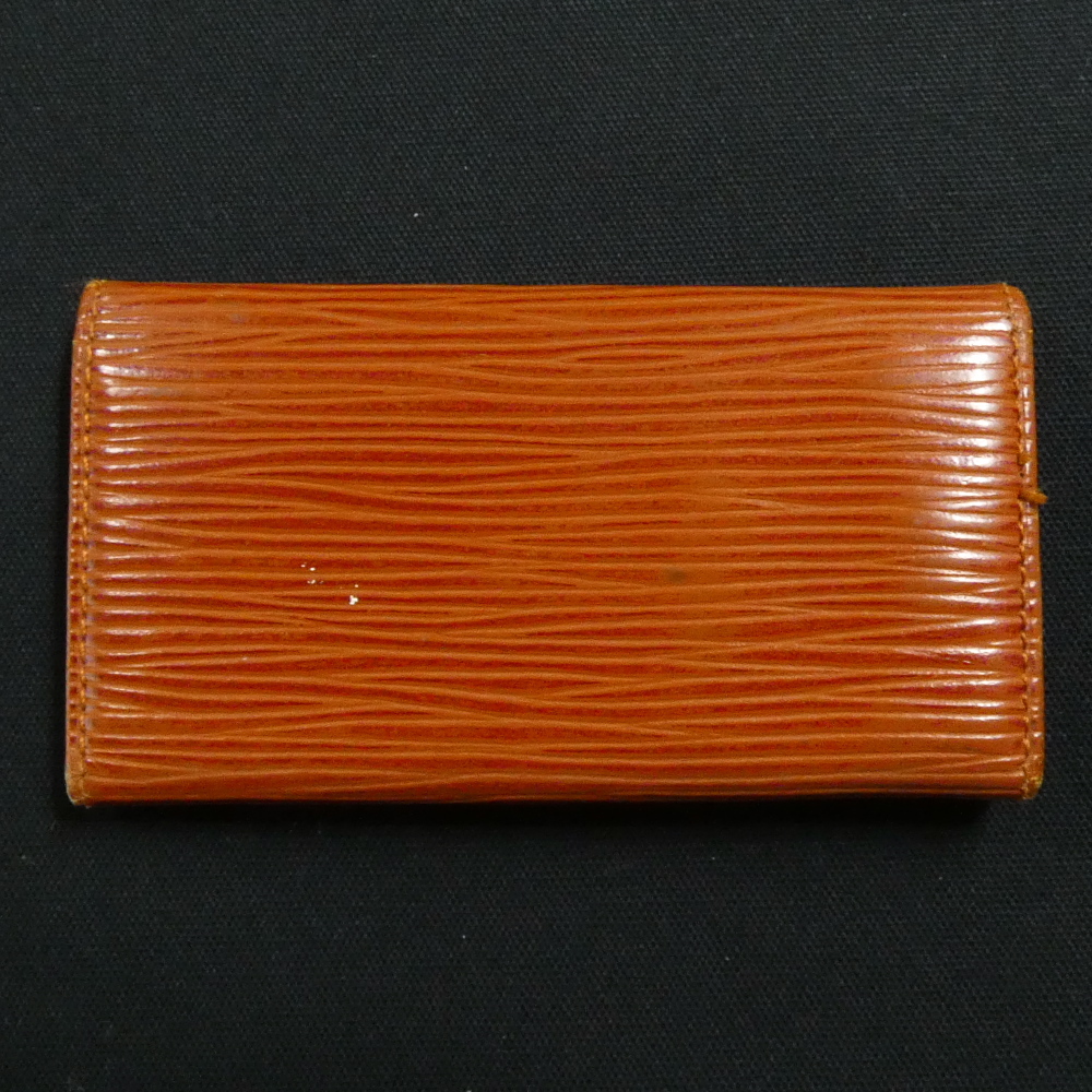 LOUIS VUITTON ルイヴィトン エピ 4連 キーケース 小物 アクセサリ カギ LV 収納 _画像2