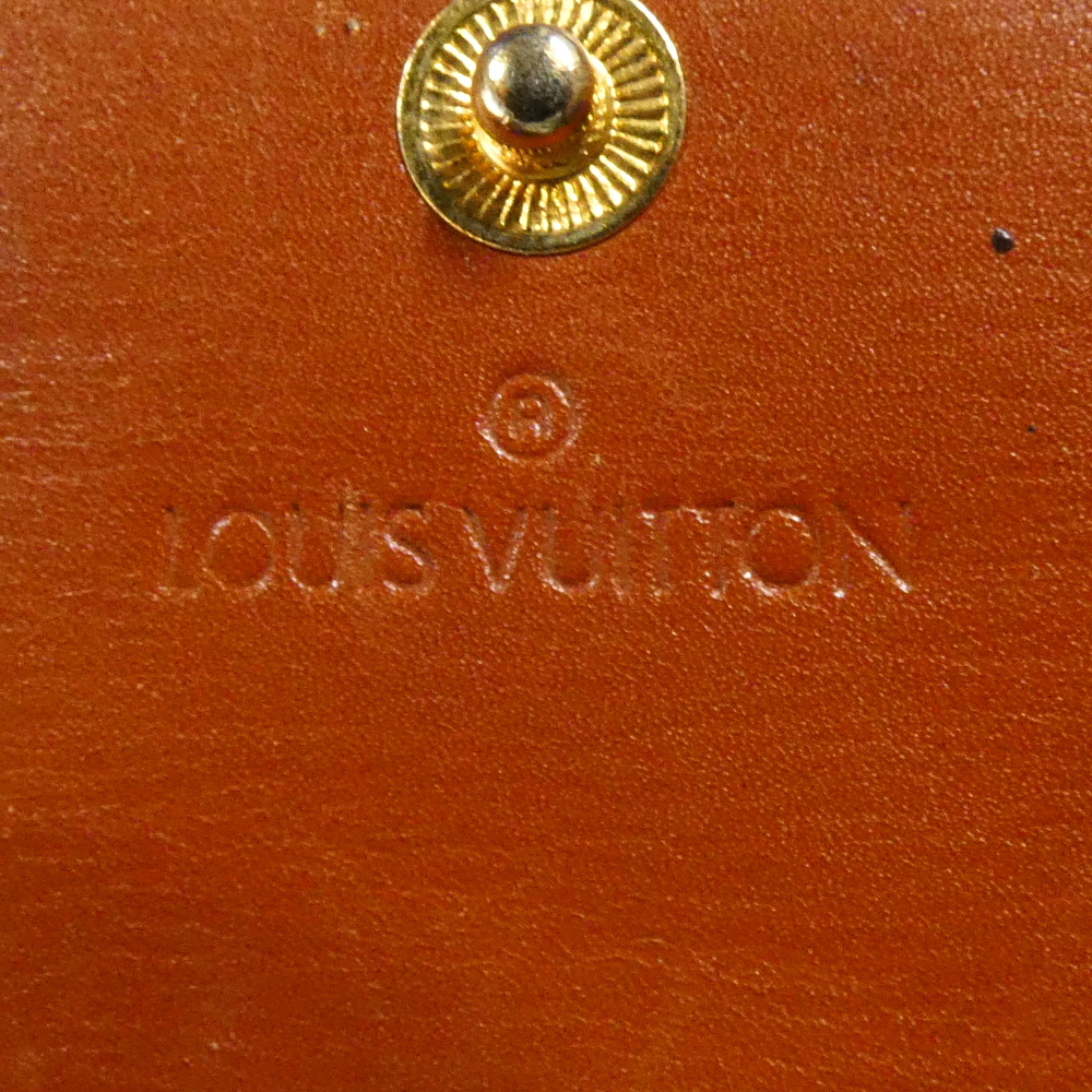 LOUIS VUITTON ルイヴィトン エピ 4連 キーケース 小物 アクセサリ カギ LV 収納 _画像3