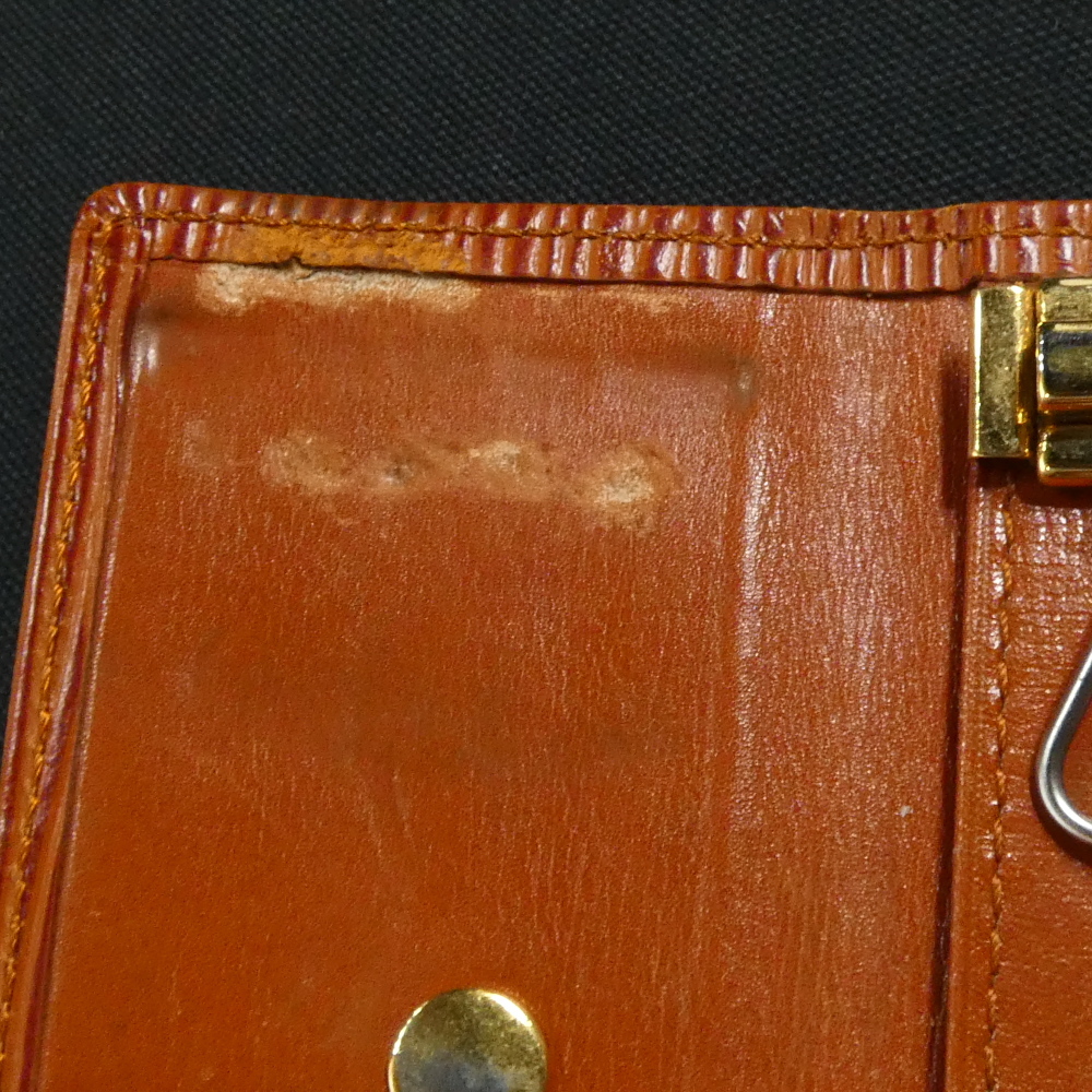 LOUIS VUITTON ルイヴィトン エピ 4連 キーケース 小物 アクセサリ カギ LV 収納 _画像5