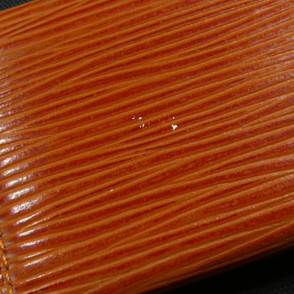 LOUIS VUITTON ルイヴィトン エピ 4連 キーケース 小物 アクセサリ カギ LV 収納 _画像7