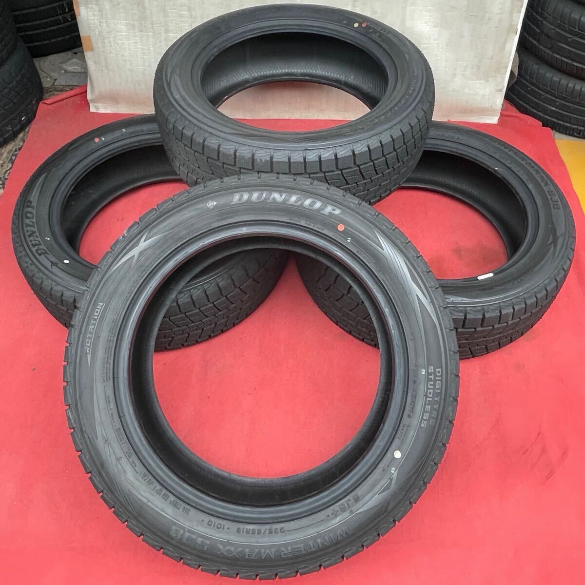 ★送料込★2024年製★235/55R19 101Q★ダンロップウィンターマックス S J 8 ★4本セット_画像8