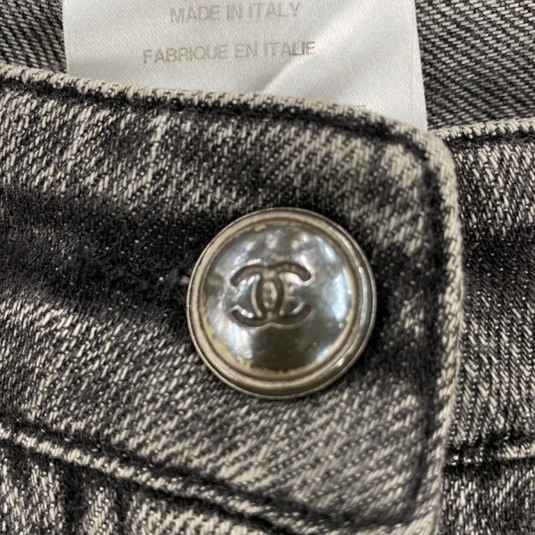 シャネル CHANEL ジーンズ/デニムパンツ サイズ38 M P36355 - ダークグレー レディース フルレングス/ココマーク/ダメージ加工 P36_画像6