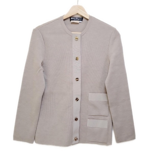 Salvatore Ferragamo FERRAGAMO/SalvatoreFerragamo кардиган размер S - бежевый женский длинный рукав / вязаный прекрасный товар tops Salvatore Ferragamo FERRAGAMO/SalvatoreFerragamo кардиган размер S - бежевый женский длинный рукав / вязаный прекрасный товар tops