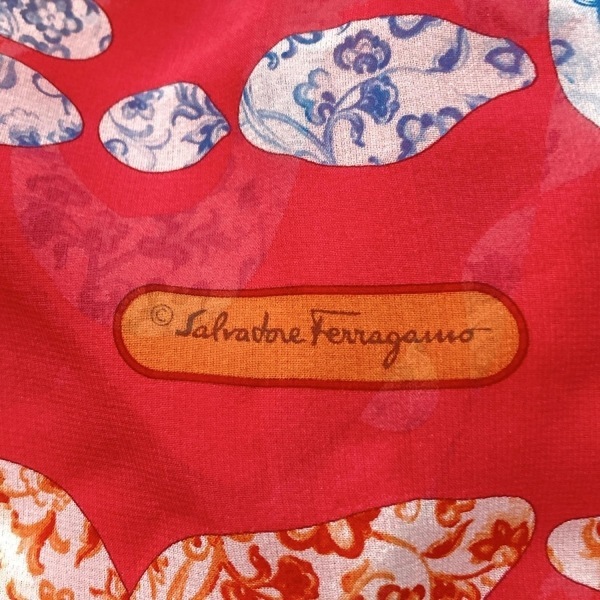  Salvatore Ferragamo FERRAGAMO/SalvatoreFerragamo - розовый × мульти- лента прекрасный товар шарф 
