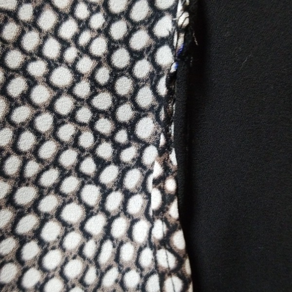 ビーシービージーマックスアズリア BCBGMAXAZRIA サイズXXS XS - 黒×ブルー×ライトグレー レディース キャミワンピ/ミニ 美品 ワンピース_画像6