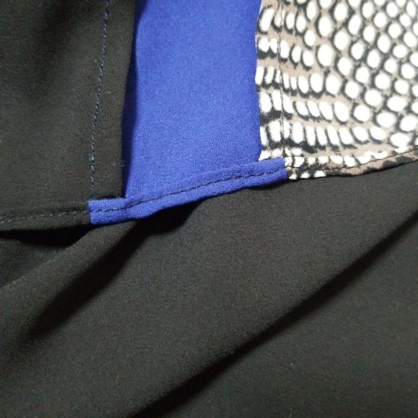 ビーシービージーマックスアズリア BCBGMAXAZRIA サイズXXS XS - 黒×ブルー×ライトグレー レディース キャミワンピ/ミニ 美品 ワンピース_画像7