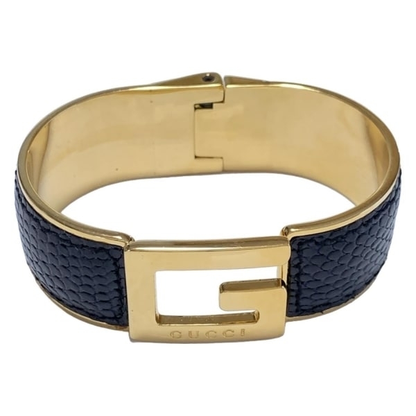 グッチ GUCCI バングル - レザー 黒×ゴールド 型押し加工 アクセサリー（腕）_画像1