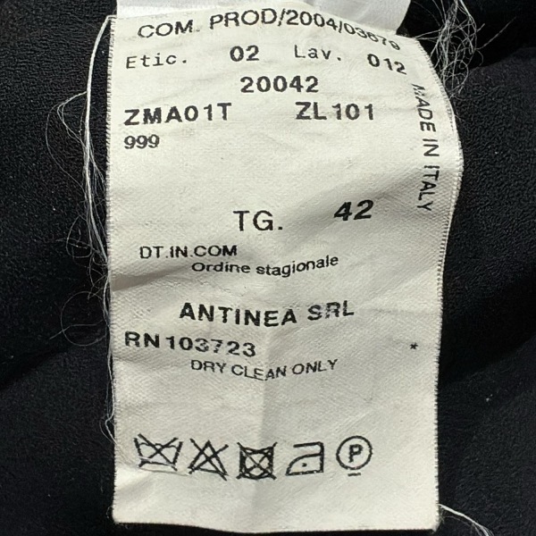 アルマーニコレッツォーニ ARMANICOLLEZIONI サイズ42 M - 黒 レディース クルーネック/ノースリーブ/ひざ丈 ワンピース_画像5